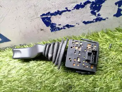 Pezzo di ricambio per auto di seconda mano comando pulito per opel combo familiar riferimenti oem iam   