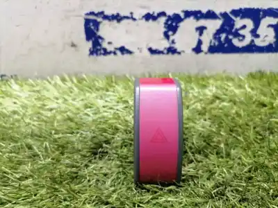 Second-hand car spare part Hazard Warning Lights for OPEL COMBO Familiar OEM IAM references 9164141  9164141