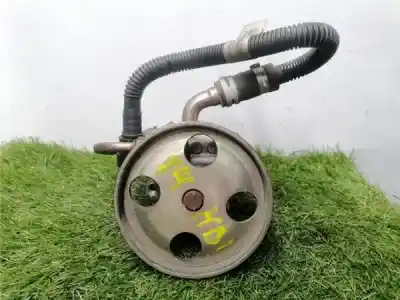 Peça sobressalente para automóvel em segunda mão Bomba De Direção Hidráulica por FORD FIESTA (CBK) 1.4 TDCi CAT Referências OEM IAM 2S6C3A696DC  2S6C3A696DC