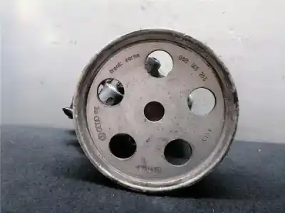 Pezzo di ricambio per auto di seconda mano POMPA DEL SERVOSTERZO per AUDI A4 B6 AVANT (8E5) 2.0 Riferimenti OEM IAM 06B145255  
