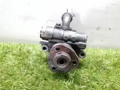 Second-hand car spare part Steering Pump for AUDI A3 (8L) 1.9 TDI OEM IAM references 1J0422154  1J0422154