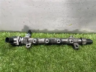 Peça sobressalente para automóvel em segunda mão RÉGUA / RAMPA DE INJETORES por VOLKSWAGEN GOLF VII BERLINA (BQ1/BE2) 2.0 GTD BMT/Start-Stop [2.0 Ltr. - 135 kW TDI] Referências OEM IAM 0062787  