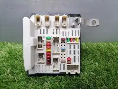 Second-hand car spare part Fuse Box Unit for RENAULT KANGOO II (F/KW0) SIN DOC. OEM IAM references USM X61  8200451902D