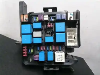 Peça sobressalente para automóvel em segunda mão Caixa De Fusíveis E Relés por HYUNDAI I30 (FD) 1.4 Referências OEM IAM 919510Q000  919510Q000