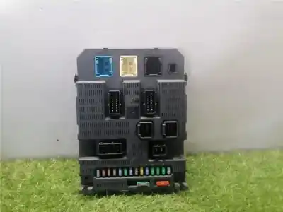 Second-hand car spare part Fuse Box Unit for CITROEN C3 PLURIEL 1.4 OEM IAM references BSI 2004 P10  9664156780