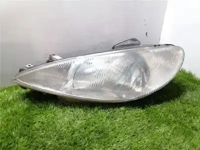 Peça sobressalente para automóvel em segunda mão FAROL / FAROLIM ESQUERDO por PEUGEOT 206 FASTBACK (2A/C) 1.4 I Referências OEM IAM 9640559580  