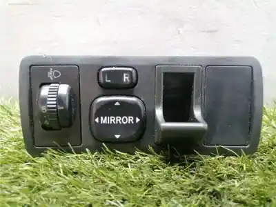 Pezzo di ricambio per auto di seconda mano Controllo Specchio per TOYOTA COROLLA (E12) 2.0 D-4D Riferimenti OEM IAM   