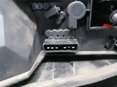 Pezzo di ricambio per auto di seconda mano luci posteriori destra per jaguar x-type 2.1 v6 24v cat riferimenti oem iam   