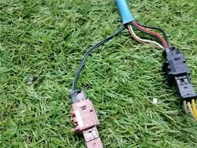 Peça sobressalente para automóvel em segunda mão espelho retrovisor direito por citroen c2 1.4 hdi referências oem iam   