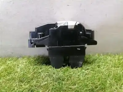Second-hand car spare part Trunk Lock for CITROEN C4 PICASSO I MONOSPACE (UD_) 1.6 HDI OEM IAM references 9660403980  9660403980
