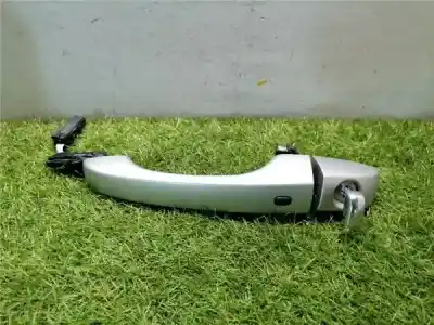 Peça sobressalente para automóvel em segunda mão Puxador Exterior Dianteiro Esquerdo por FIAT FREEMONT (345) 2.0 16V Multijet CAT Referências OEM IAM   