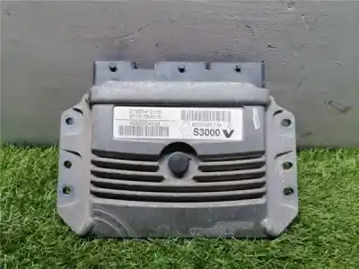 Second-hand car spare part ECU ENGINE CONTROL for RENAULT CLIO III (BR0/1, CR0/1)  OEM IAM references 8200504593  8200461733