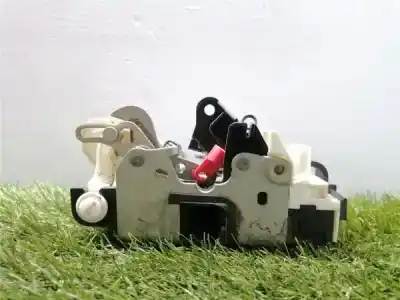 Peça sobressalente para automóvel em segunda mão Fechadura Da Porta Traseira Direita por DODGE CALIBER (PM) 2.0 S [2.0 Ltr. - 103 kW 16V CRD CAT] Referências OEM IAM   