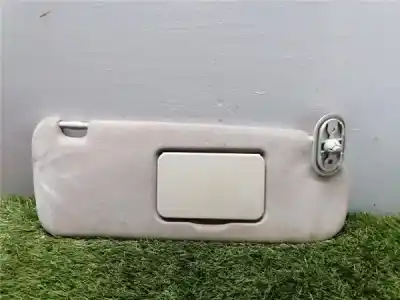 Peça sobressalente para automóvel em segunda mão PARA-SOL DIREITO por TOYOTA COROLLA (E12) 2.0 D-4D Referências OEM IAM   