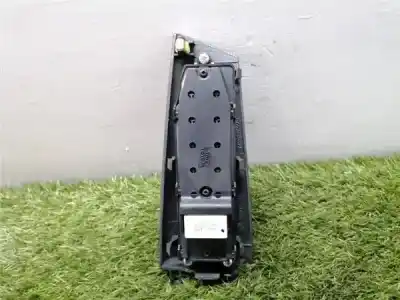 Pezzo di ricambio per auto di seconda mano interruttore alzacristalli anteriore sinistro per toyota corolla (e12) 2.0 d-4d riferimenti oem iam 54035084  54035084