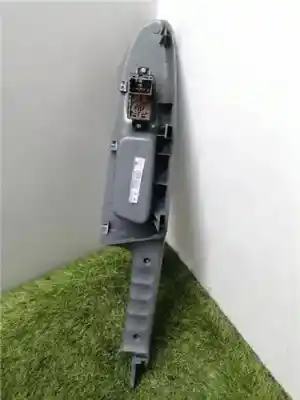 Peça sobressalente para automóvel em segunda mão botão / interruptor elevador vidro dianteiro direito por kia rio ii (jb) 1.5 crdi referências oem iam   