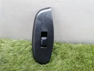Pezzo di ricambio per auto di seconda mano Interruttore Alzacristalli Anteriore Destro per DAEWOO KALOS 1.4 CAT Riferimenti OEM IAM   