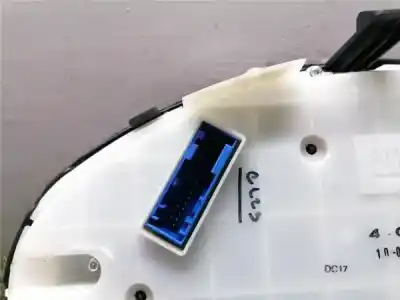 Pezzo di ricambio per auto di seconda mano pannello degli strumenti per opel meriva b sin doc. riferimenti oem iam 13346208  13346208