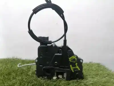 Pezzo di ricambio per auto di seconda mano serratura porta anteriore sinistra per opel meriva b sin doc. riferimenti oem iam 13258271  13258271