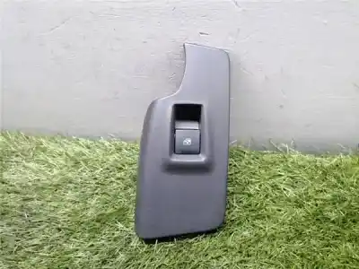 Second-hand car spare part Rear Right Power Window Switch for OPEL MERIVA B SIN DOC. OEM IAM references 13301888  13301888