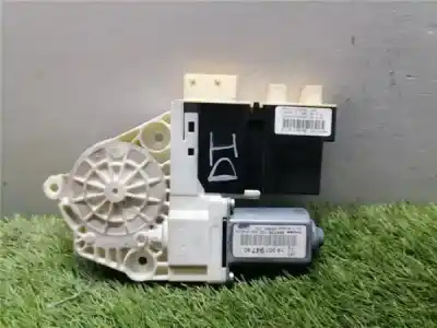 Peça sobressalente para automóvel em segunda mão Motor Elevador Vidro Dianteiro Esquerdo por CITROEN C8 2.0 HDi CAT (RHK / DW10UTED4) Referências OEM IAM 1400794780  1400794780