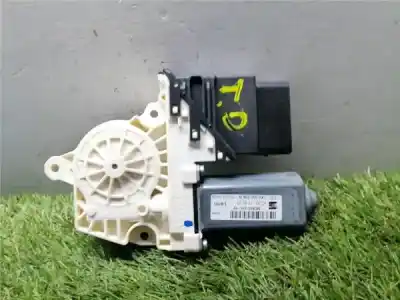 Second-hand car spare part Rear Right Window Motor for SEAT LEON (1P1) 1.9 TDI 105 CV / 77 KW OEM IAM references 1K0959704N  1K0959704N