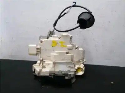 Peça sobressalente para automóvel em segunda mão Fechadura Da Porta Dianteira Esquerda por AUDI A4 BERLINA (8E) 1.9 TDI Referências OEM IAM 8E1837015AA  8E1837015AA