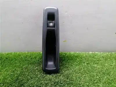 Second-hand car spare part Rear Left Power Window Switch for RENAULT FLUENCE 1.5 Dynamique [1.5 Ltr. - 78 kW dCi Diesel] OEM IAM references   