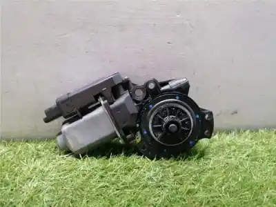 Second-hand car spare part RIGHT FRONT WINDOW MOTOR for KIA CEED (ED)  OEM IAM references 402184A  402184A