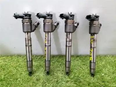 İkinci el araba yedek parçası ENJEKTÖR için KIA CARENS (RP) (2013->) 1.7 Basic [1.7 Ltr. - 85 kW CRDi CAT] OEM IAM referansları 338002A610  