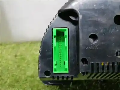 Peça sobressalente para automóvel em segunda mão quadrante por audi a4 berlina (8e) 2.4 v6 30v cat (bdv) referências oem iam 0263626036  8e0920900l