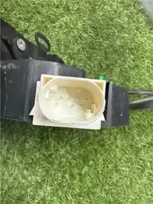 Second-hand car spare part front right door lock for mini mini (r56) 1.4 16v cat oem iam references 2752596 07  2752596 07