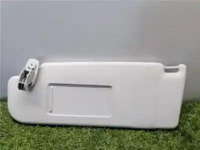 Peça sobressalente para automóvel em segunda mão Pára-sol Esquerdo por SEAT LEON (1P1) 1.6 TDI Referências OEM IAM   