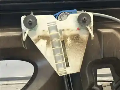 Peça sobressalente para automóvel em segunda mão elevador de vidros traseiro direito por audi a3 (8l) 1.9 tdi referências oem iam 8l4959802a  8l4959802a