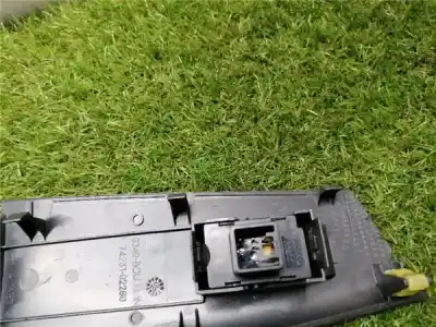 Pezzo di ricambio per auto di seconda mano interruttore alzacristalli anteriore destro per toyota corolla (e12) 2.0 d-4d riferimenti oem iam   