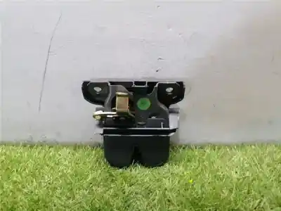 Pezzo di ricambio per auto di seconda mano BAULE / SERRATURA DEL CANCELLO per AUDI A3 (8L) 1.9 TDI Ambiente Riferimenti OEM IAM   