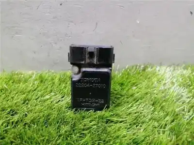 Second-hand car spare part FLOWMETER for TOYOTA AVENSIS BERLINA (T25)  OEM IAM references 2220427010  2220427010