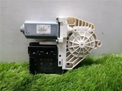Second-hand car spare part Right Front Window Motor for SEAT TOLEDO (5P2) 2.0 TDI 16V OEM IAM references 1K0959792D  5P0837402