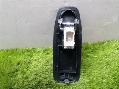 Pezzo di ricambio per auto di seconda mano interruttore alzacristalli anteriore destro per peugeot 208 1.2 16v vti riferimenti oem iam   