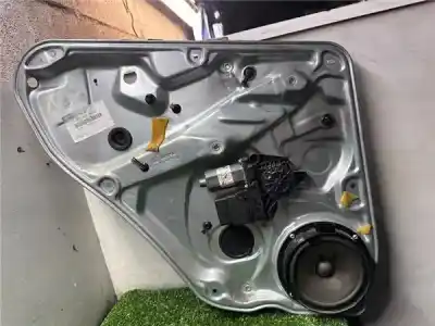 Peça sobressalente para automóvel em segunda mão Elevador De Vidros Traseiro Esquerdo por SKODA SUPERB I (3U4) 1.9 TDI Referências OEM IAM 3B5839755C  3U5839751AS