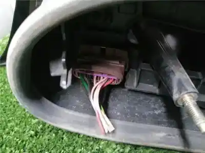 Second-hand car spare part left tailgate light for citroen saxo 1.1 oem iam references   