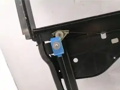 Peça sobressalente para automóvel em segunda mão elevador de vidros dianteiro direito por audi a3 (8l1) 1.8 referências oem iam   