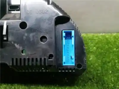 Peça sobressalente para automóvel em segunda mão quadrante por audi a4 berlina (8e) 2.0 20v cat (alt) referências oem iam 0263626036d  8e0920900l