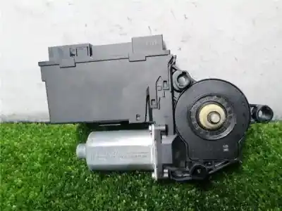 Peça sobressalente para automóvel em segunda mão motor elevador vidro dianteiro esquerdo por audi a4 b6 avant (8e5) 2.0 referências oem iam 5wk47002bbf  105840103
