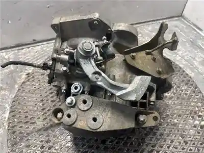 Second-hand car spare part gearbox for opel corsa d 1.3 16v cdti cat (z 13 dth / l4i) oem iam references 55192042  
