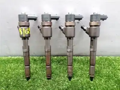 Second-hand car spare part INJECTOR for OPEL COMBO 1.3 16V CDTI OEM IAM references 0445110183  
