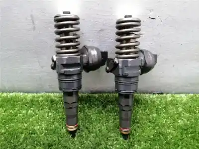 Second-hand car spare part INJECTOR for VOLKSWAGEN POLO (9N1) 1.4 TDI OEM IAM references 0414720035  