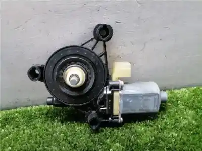 Second-hand car spare part right front window motor for seat leon 1999-sin a/c - ref: 1j1819021a oem iam references 0130822716  5q0959802b