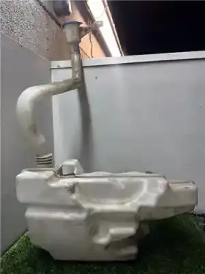 Peça sobressalente para automóvel em segunda mão DEPÓSITO DO LIMPA VIDROS por LAND ROVER DISCOVERY SPORT 2.0 ed4 CAT Referências OEM IAM BJ3217B613BE  