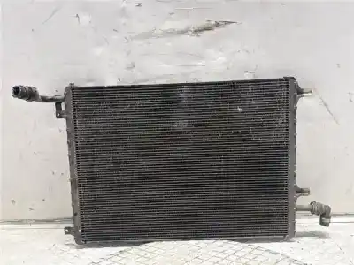 Peça sobressalente para automóvel em segunda mão RADIADOR DE ÁGUA por LAND ROVER DISCOVERY SPORT 2.0 ed4 CAT Referências OEM IAM GJ328K230AA  